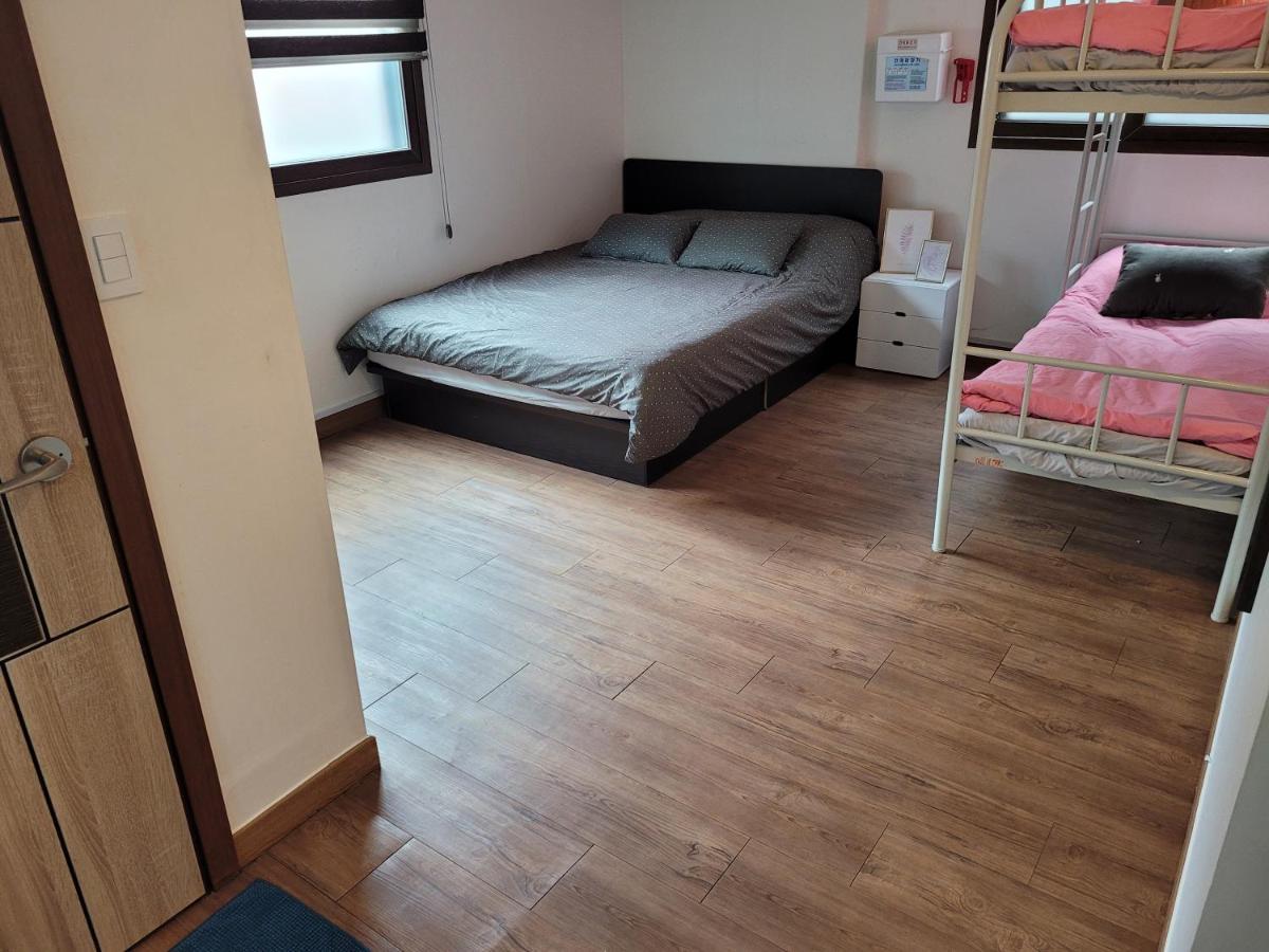 Olive Hostel Myeongdong Seul Zewnętrze zdjęcie