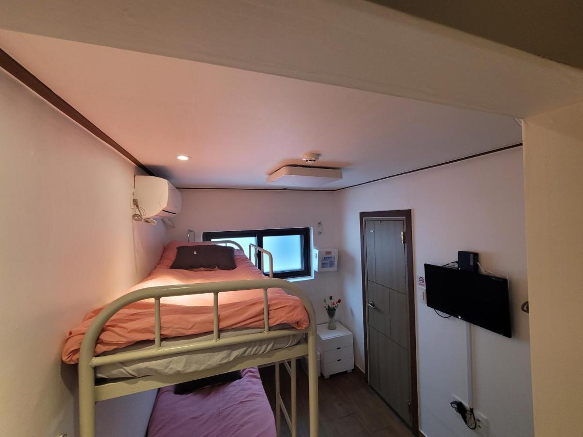Olive Hostel Myeongdong Seul Zewnętrze zdjęcie