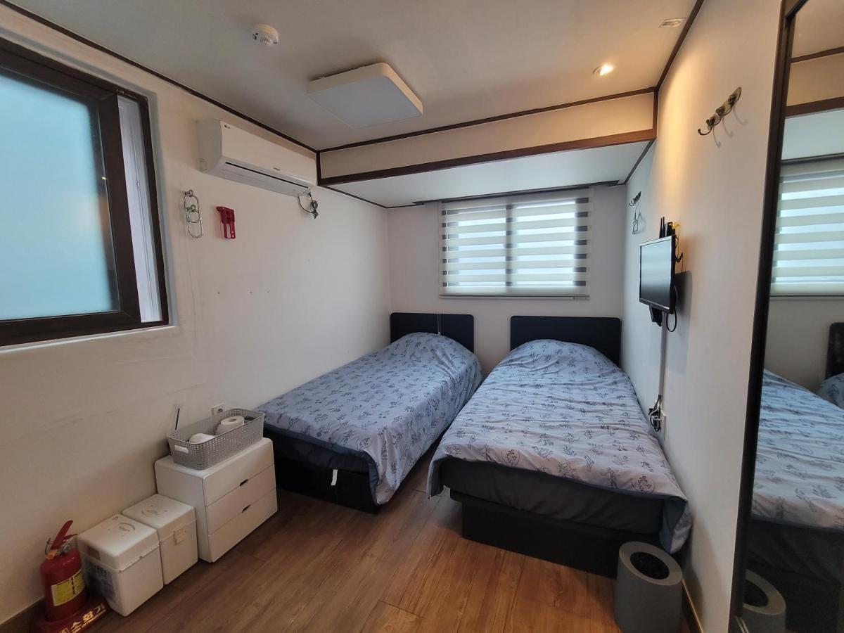 Olive Hostel Myeongdong Seul Zewnętrze zdjęcie
